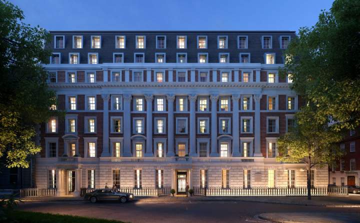 Mount Street, the historic building of No.1 Grosvenor Square